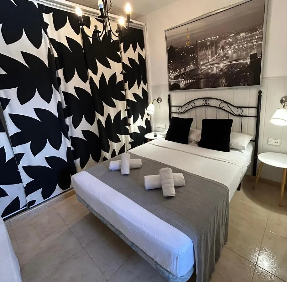 Apartamentos Los Banquitos Las Eras  Las Eras (Tenerife)